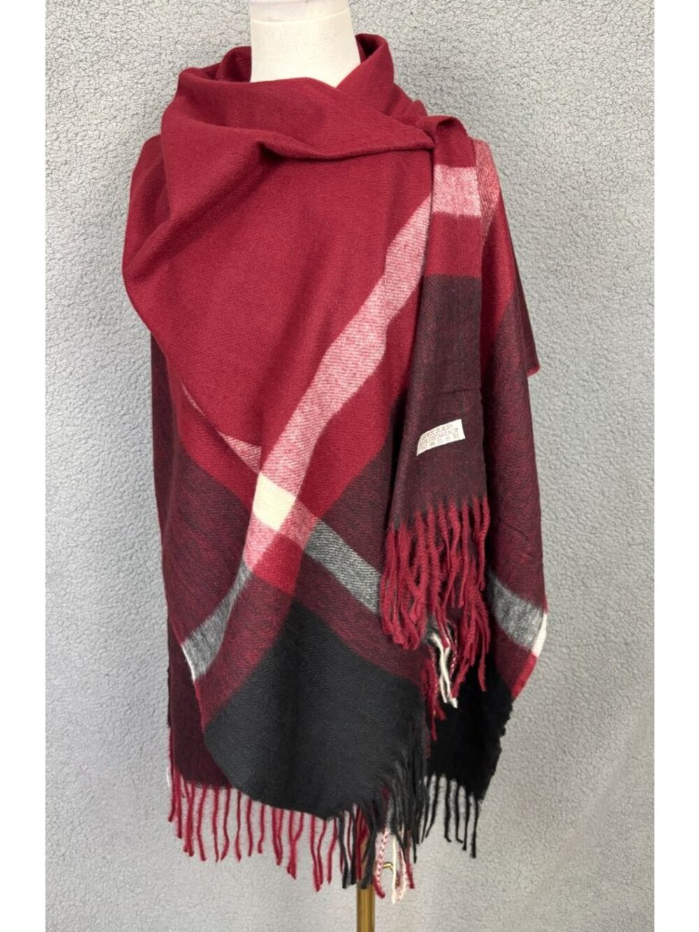 Sakkas Women's Plaid Pashmina Scarf/Wrap With Fringe Soft Multicolor OS NWOT's